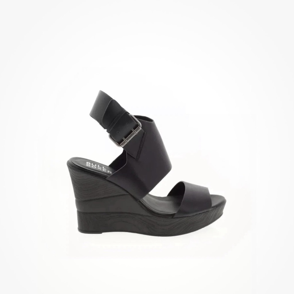 Bull Boxer wedge heel sandals